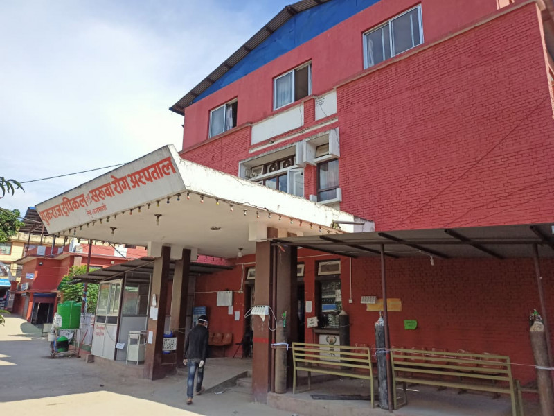 कोरोनामुक्त भएर अस्पतालबाट डिस्चार्ज हुने बढे, खाली हुँदै आईसीयू र भेन्टिलेटर